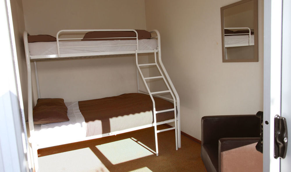 ออน ท็อป แบ็คแพคเกอร์ Hostel ดะนีดิน ภายนอก รูปภาพ