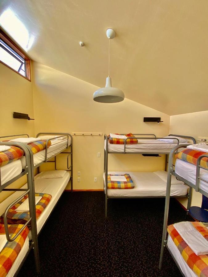 ออน ท็อป แบ็คแพคเกอร์ Hostel ดะนีดิน ภายนอก รูปภาพ